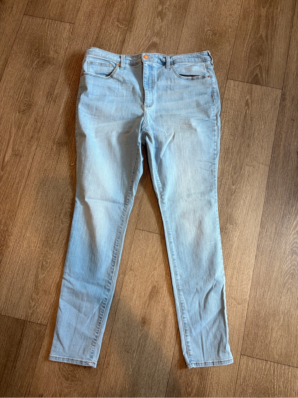Universal Thread Light Blue Skinny Jeans